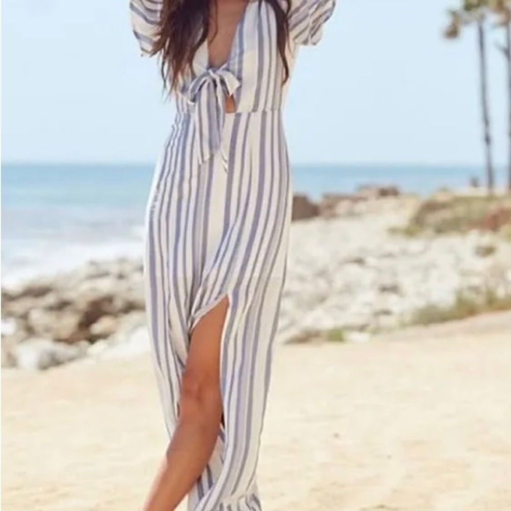 Lost + Wander Marina Tie front Maxi dress with slits white and light blue - Picture 2 of 13